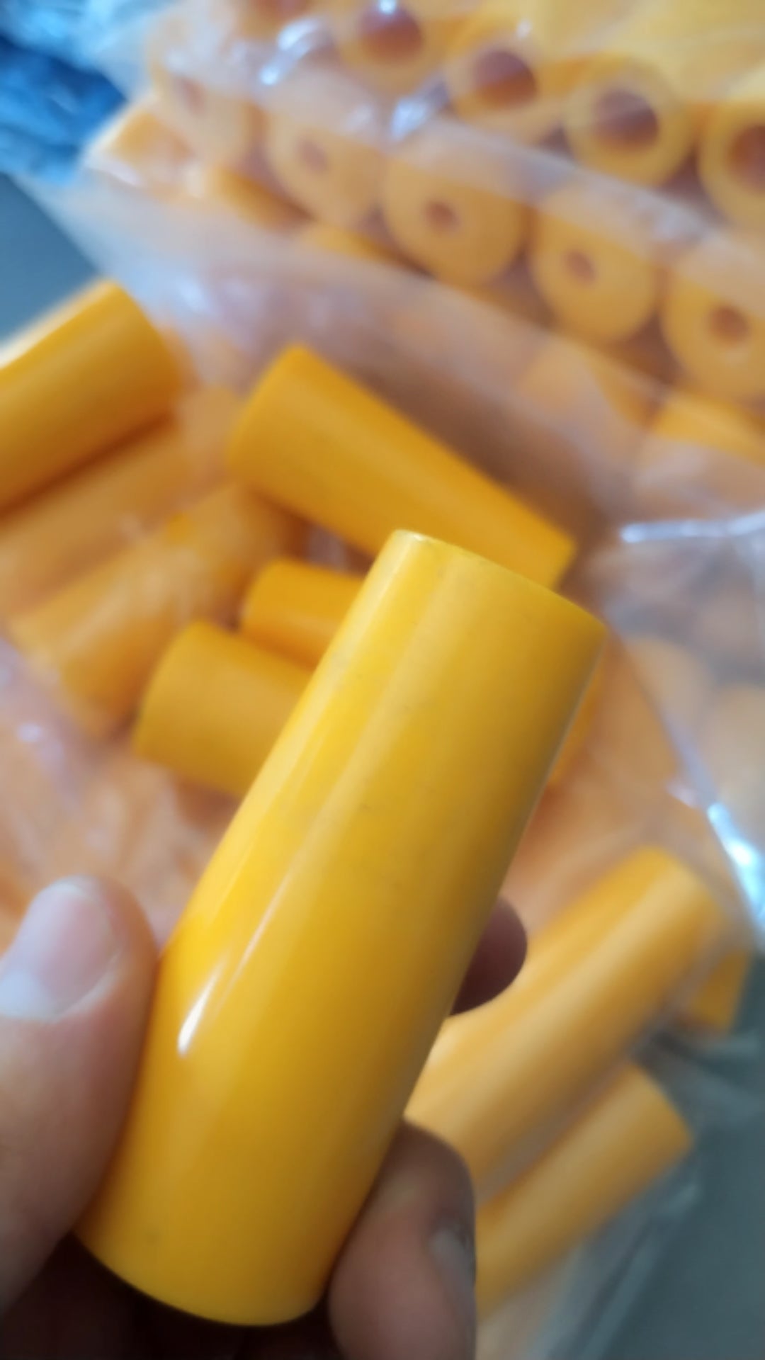 Poignée longue 14m12 (Bonzini, Petiot, Sulpie) jaune (DEFAUT ESTHETIQUE)