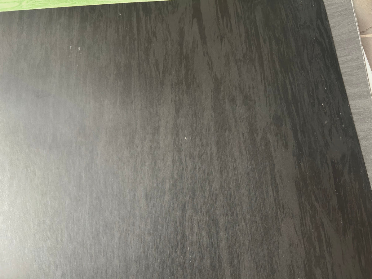 Tapis Noir pour baby-foot (DEFAUT ESTHETIQUE)